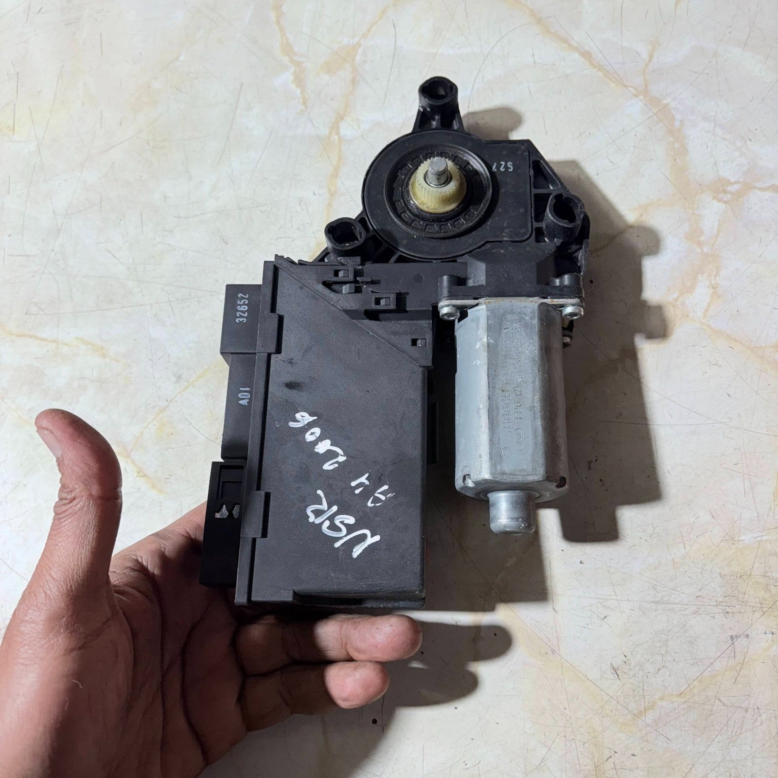 2006 Audi A4 Window Motor Rear Left Regulator 5WK4 9204CBF