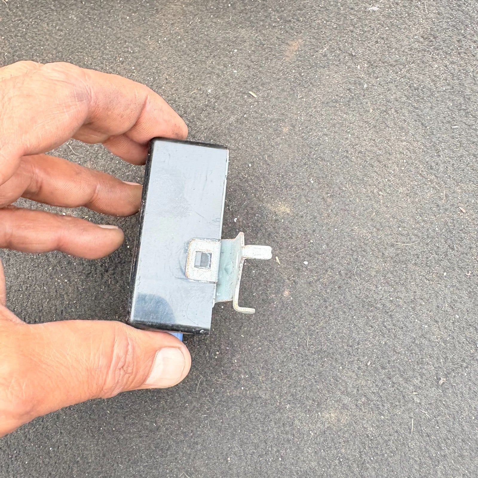 Toyota Prius Door Control Module Ecu 89740-47031