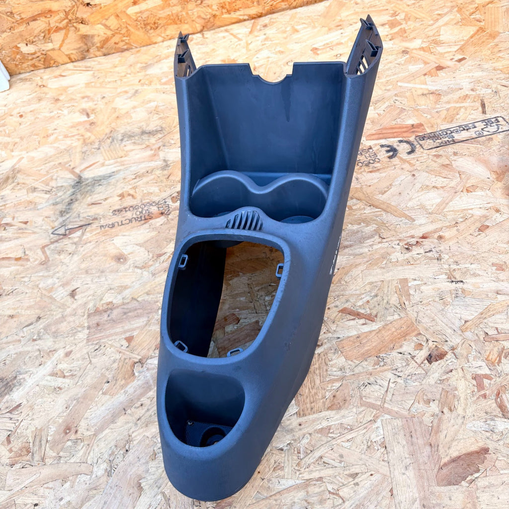 TOYOTA AYGO MK2 FRONT CENTRE CONSOLE TRIM PANEL 2008