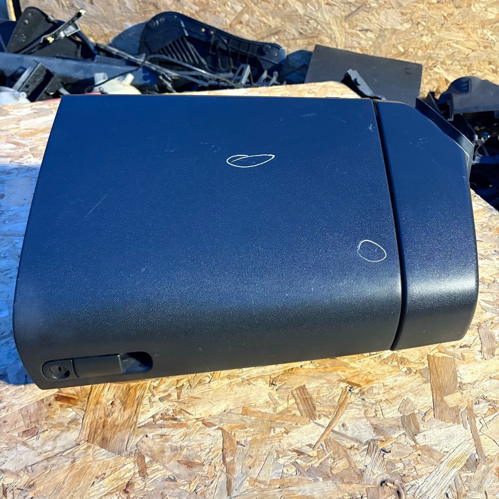 MAZDA 3 2003-2009 GLOVE BOX