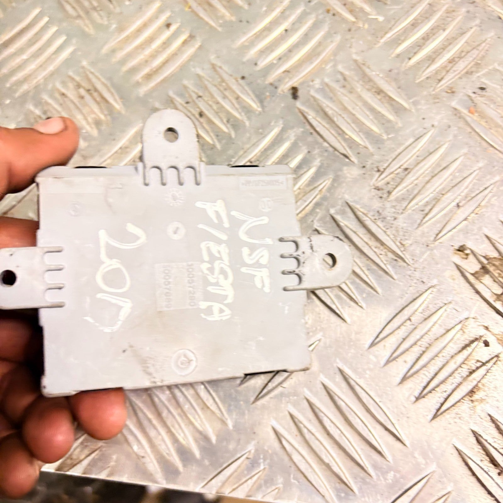Ford Fiesta Mk7 2017 Front Passenger Side Door Module CV1T14B533AJ