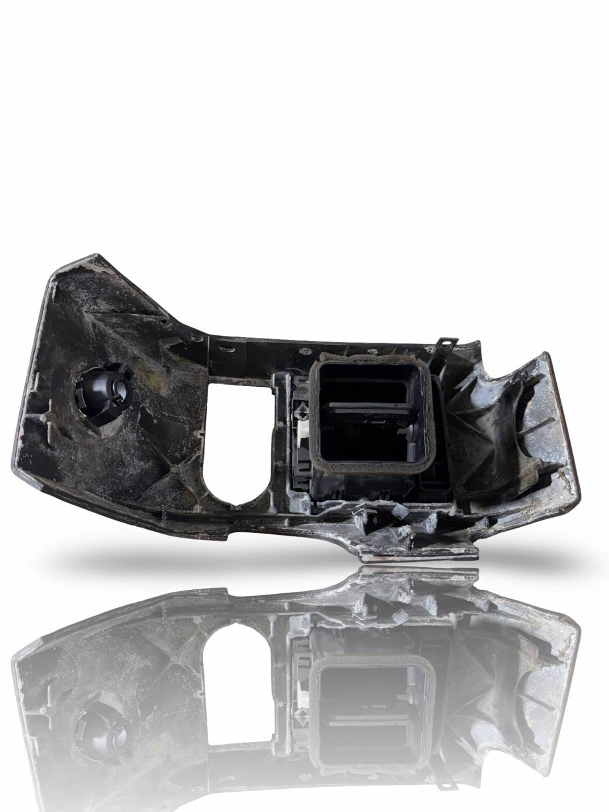 Range Rover L322 2002-2006 RH Dash Air Vent Heater Inlet Duct JVE000041