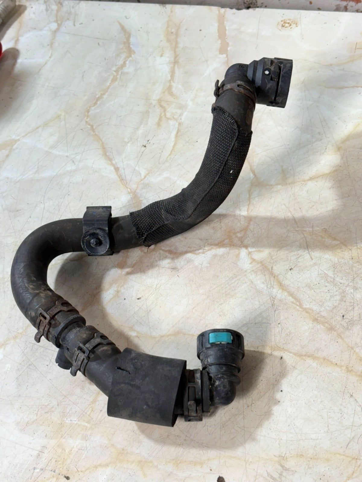 Jaguar XE X760 MK1 2.0 Turbo Intercooler Hose w/MAP Sensor FPLA-6K683 2015-2024