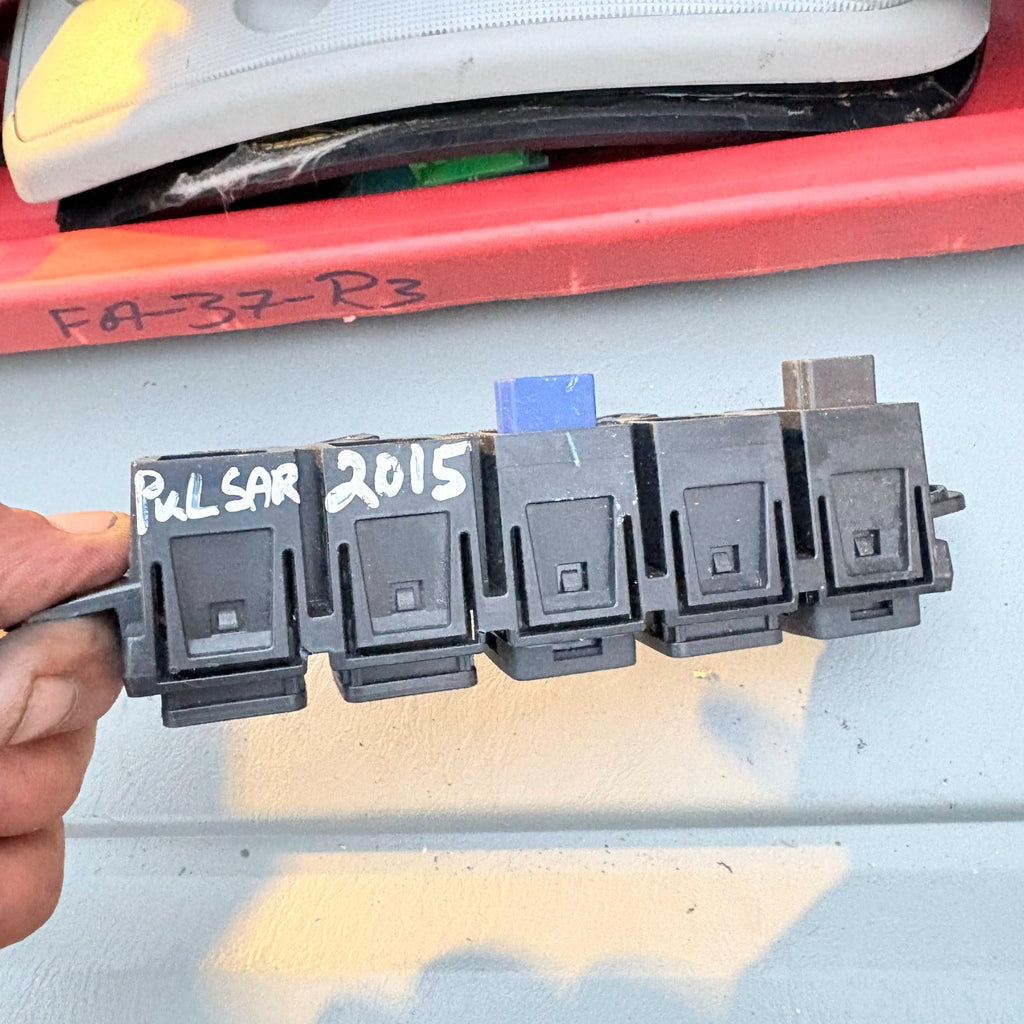 NISSAN PULSAR 2015 TRACTION CONTROL BUTTON SWITCH PANEL