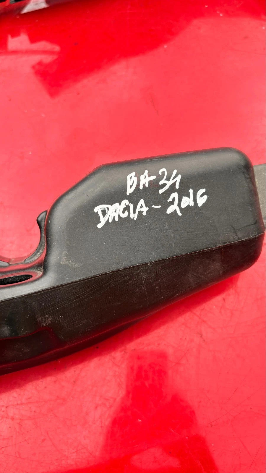 2016 DACIA SANDERO WINDSCREEN WASHER BOTTLE WITH PUMP 289101840R