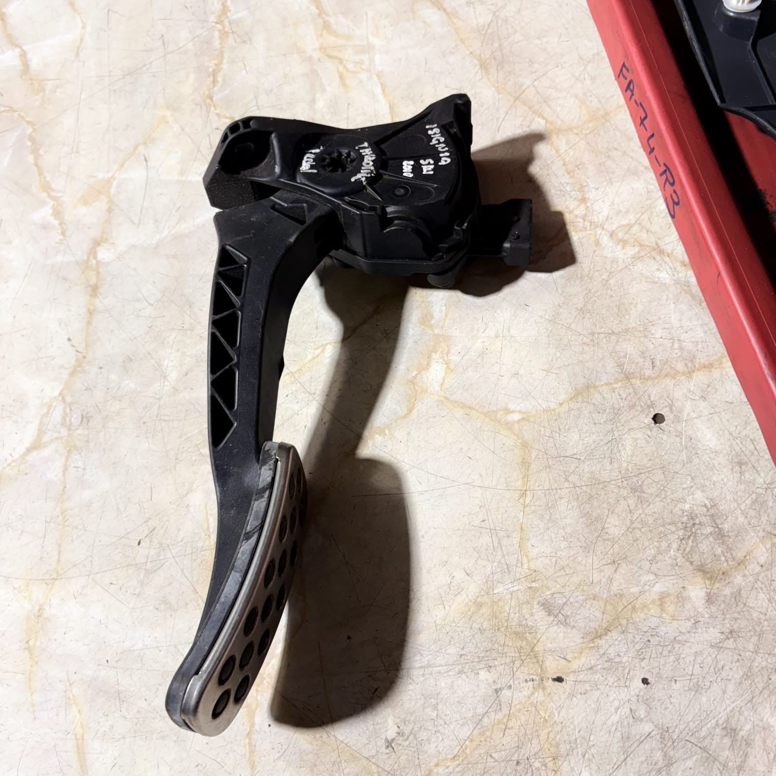 Vauxhall Insignia Mk1 08-13 2.0 CDTi Diesel Throttle Pedal 6PV009765-01