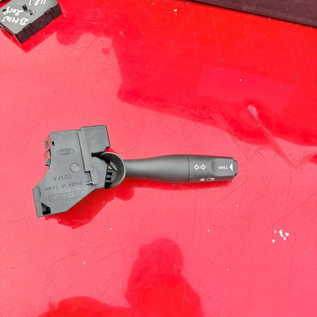 Jaguar X-Type Turn signal indicator stalk 1X4313335AF BPR23847