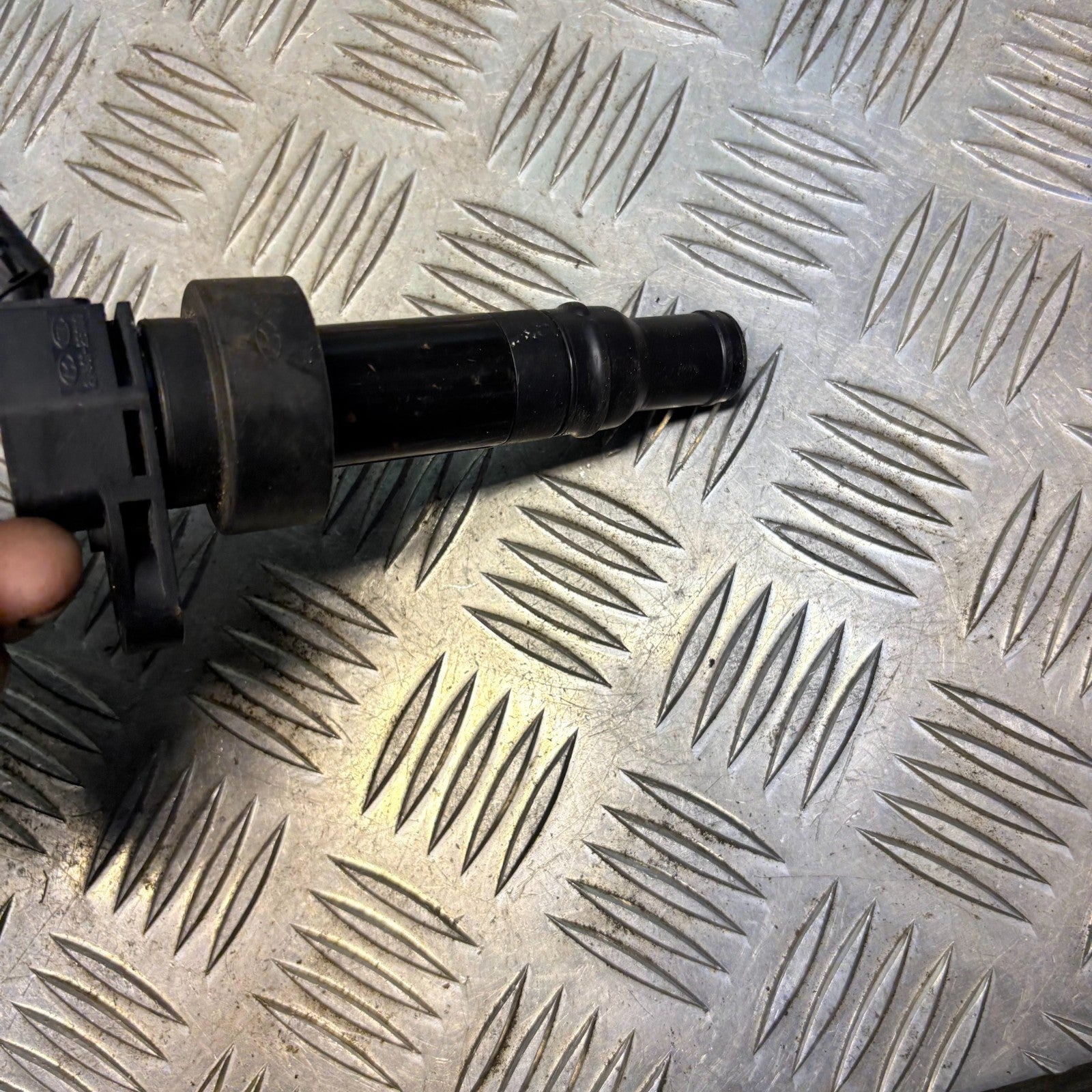 27301-2B100 Ignition Coil Kia Soul 2012-2019 Rio 2012-2020 Accent 2011-2022