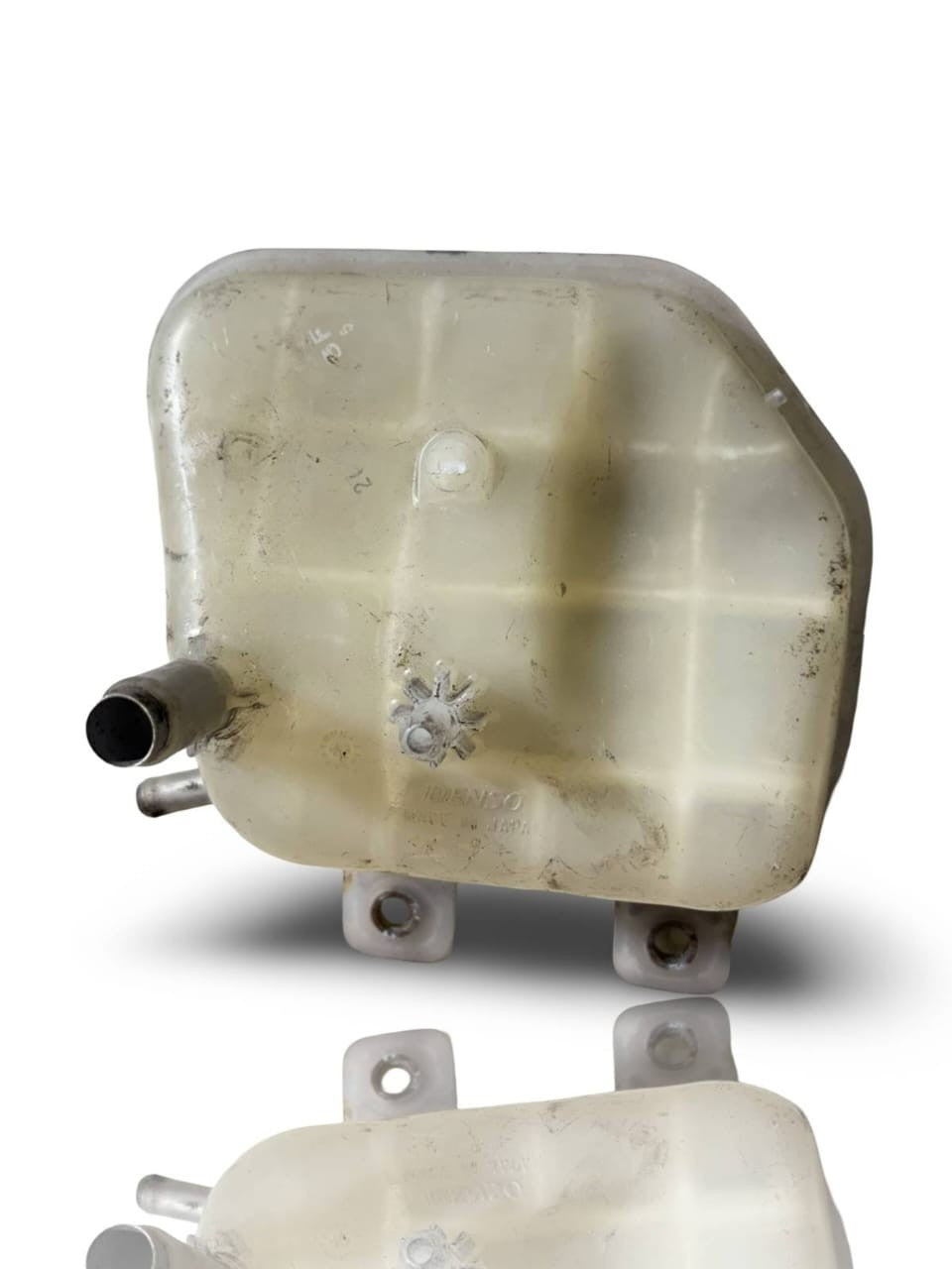 Toyota RAV 4 (XA20) 2004 Water coolant expansion tank reservoir Diesel 85kW