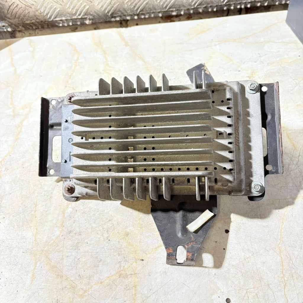 2003 - 2006 AUDI A4 CABRIOLET AMPLIFIER