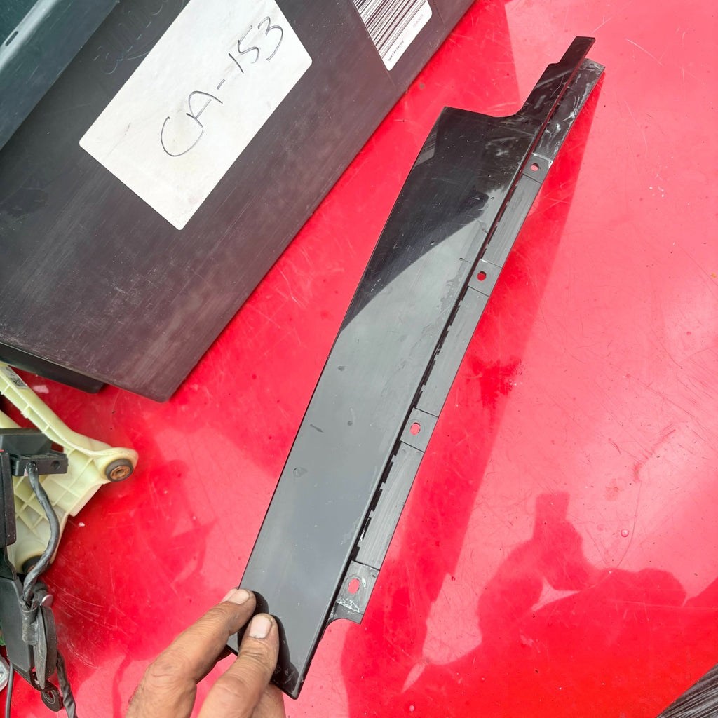 BMW 1 Series F20 5 Door 2011-2019 Right B Pillar Outer Trim 51347276964 7276964