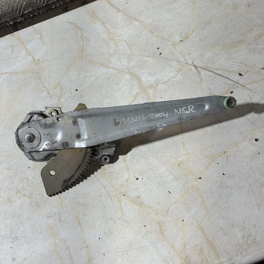 SUZUKI IGNIS 2004 REAR LEFT MANUAL WINDOW LIFTER REGULATOR MECHANISM