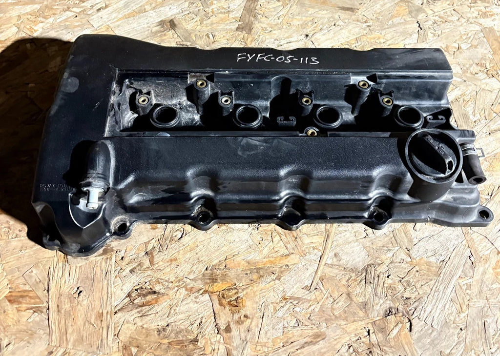 Mitsubishi Outlander Mk3 20132021 Engine Top Rocker Valve Cover