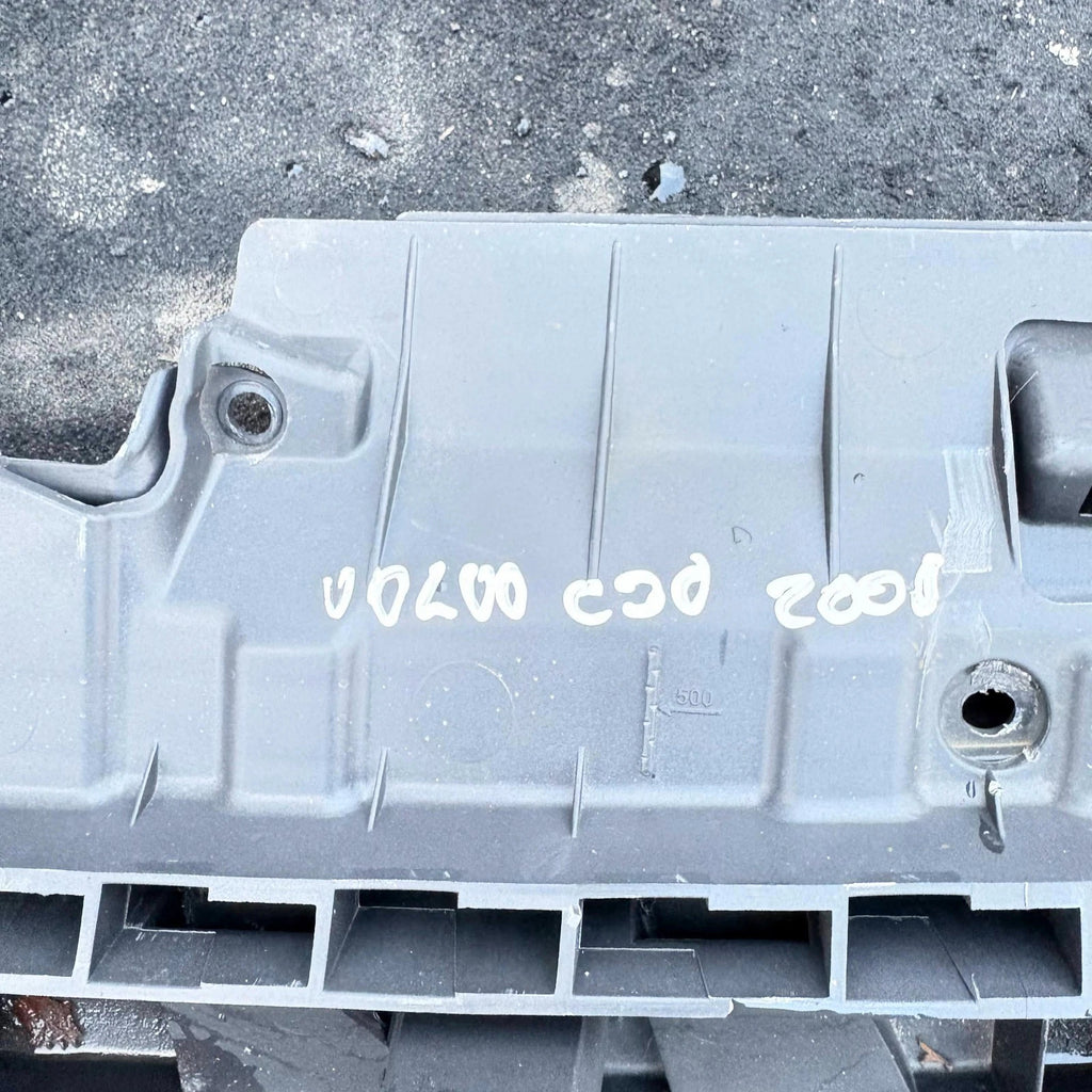 Volvo C30 Front Windscreen Wiper Trim 8687443 2006-2013