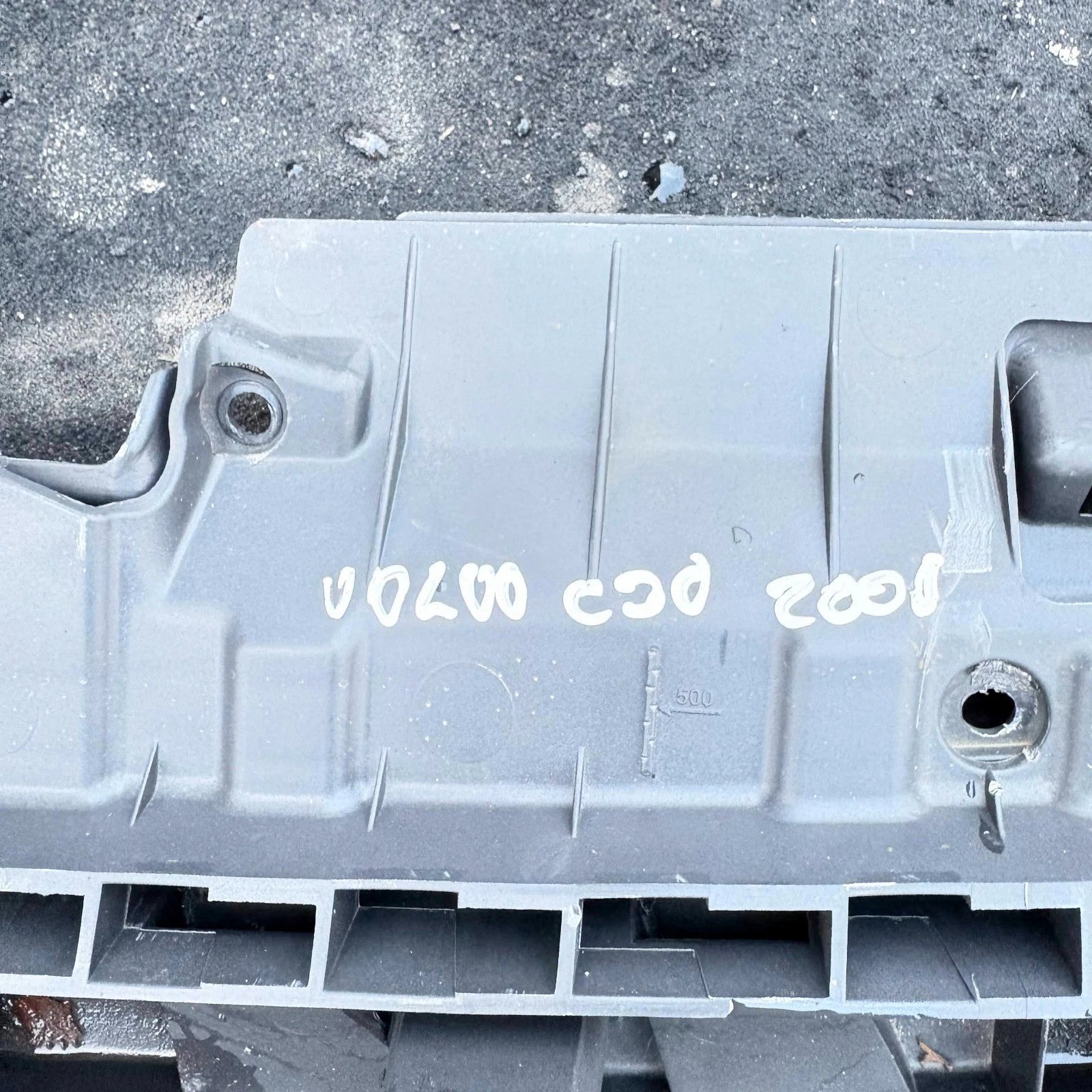 Volvo C30 Front Windscreen Wiper Trim 8687443 2006-2013