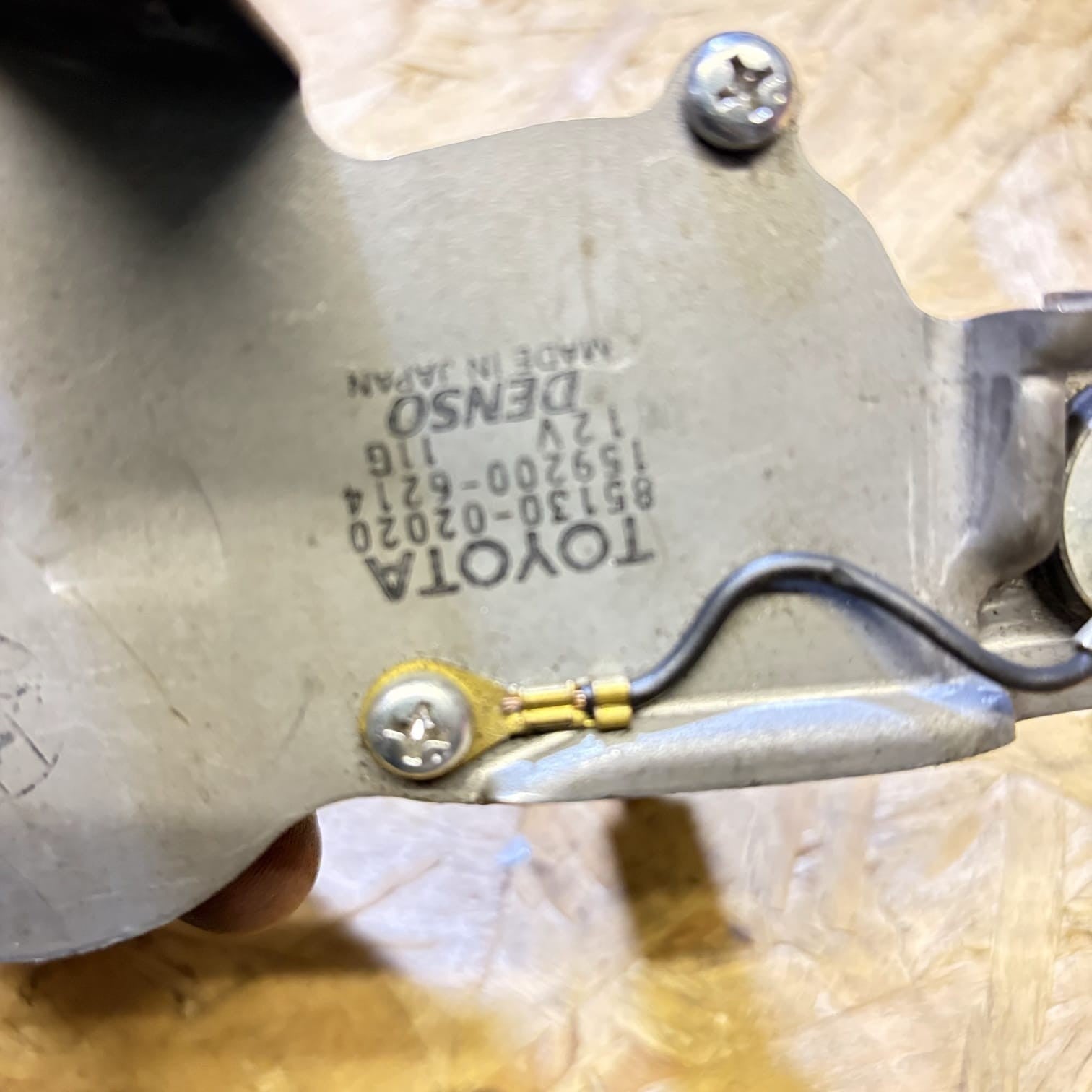 TOYOTA COROLLA 2006 E140 REAR WINDSCREEN WIPER MOTOR 85130-02020