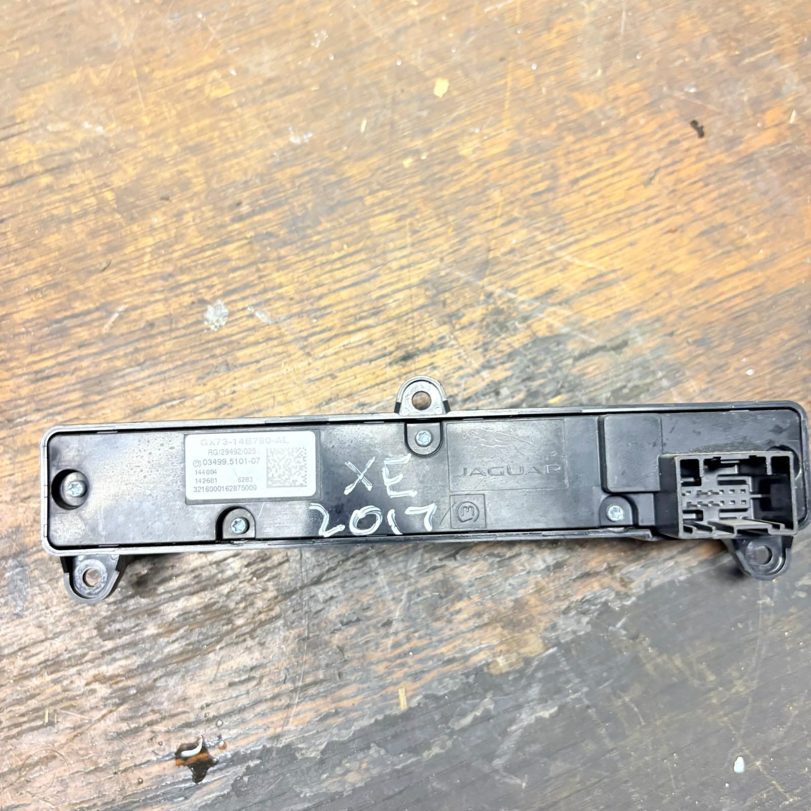 JAGUAR XE X760 DASHBOARD MULTIFUNCTION CONTROL SWITCH 2017 GX73-14B790-AL