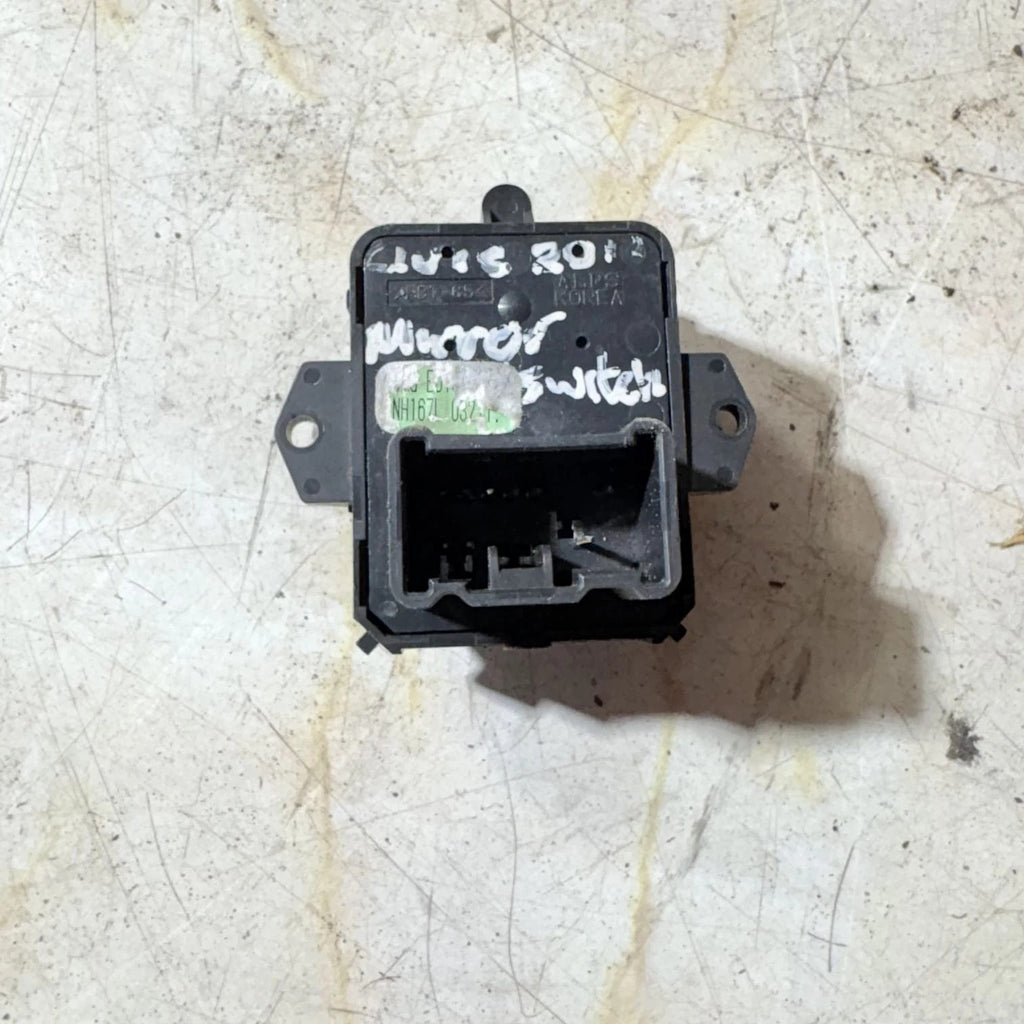 HONDA CIVIC Hatchback FK8 Type-R Mirror Adjustment Switch 35190-T6A-J01 2012