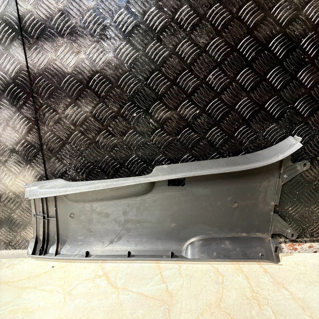 VW Golf MK5 2003-2009 Right Driver Side Offside Lower B Pillar Trim 1K4867298C