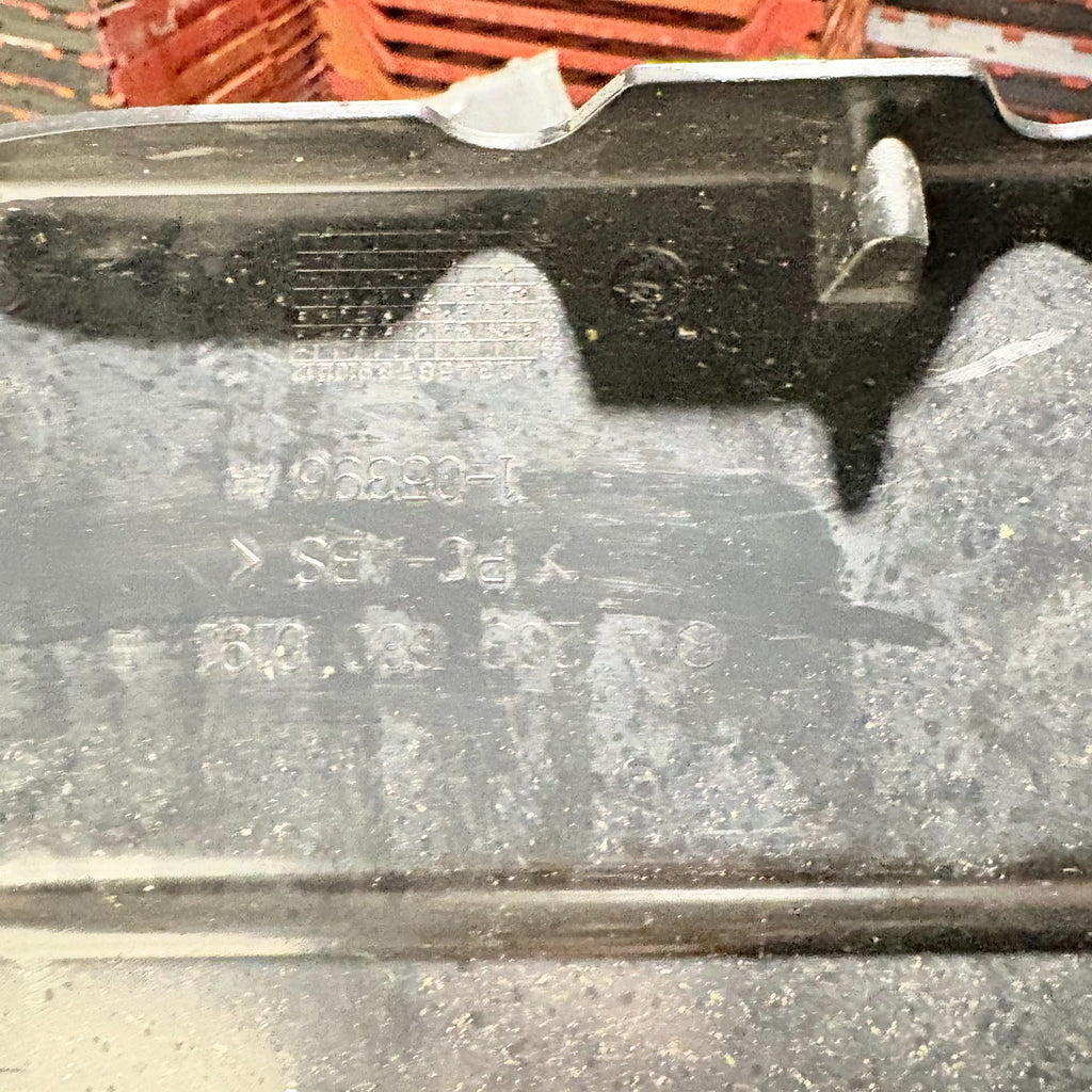 2003 MERCEDES BENZ C CLASS GLOVEBOX
