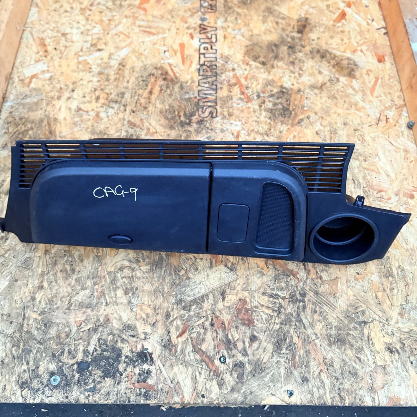 Land Rover Discovery 3 2004-2009 Rear Left Storage Compartment ESJ501010