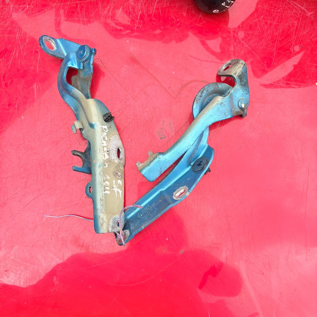 2007-2013 CITROEN C3 PICASSO BONNET HINGES (PAIR) IN BLUE 9681470380