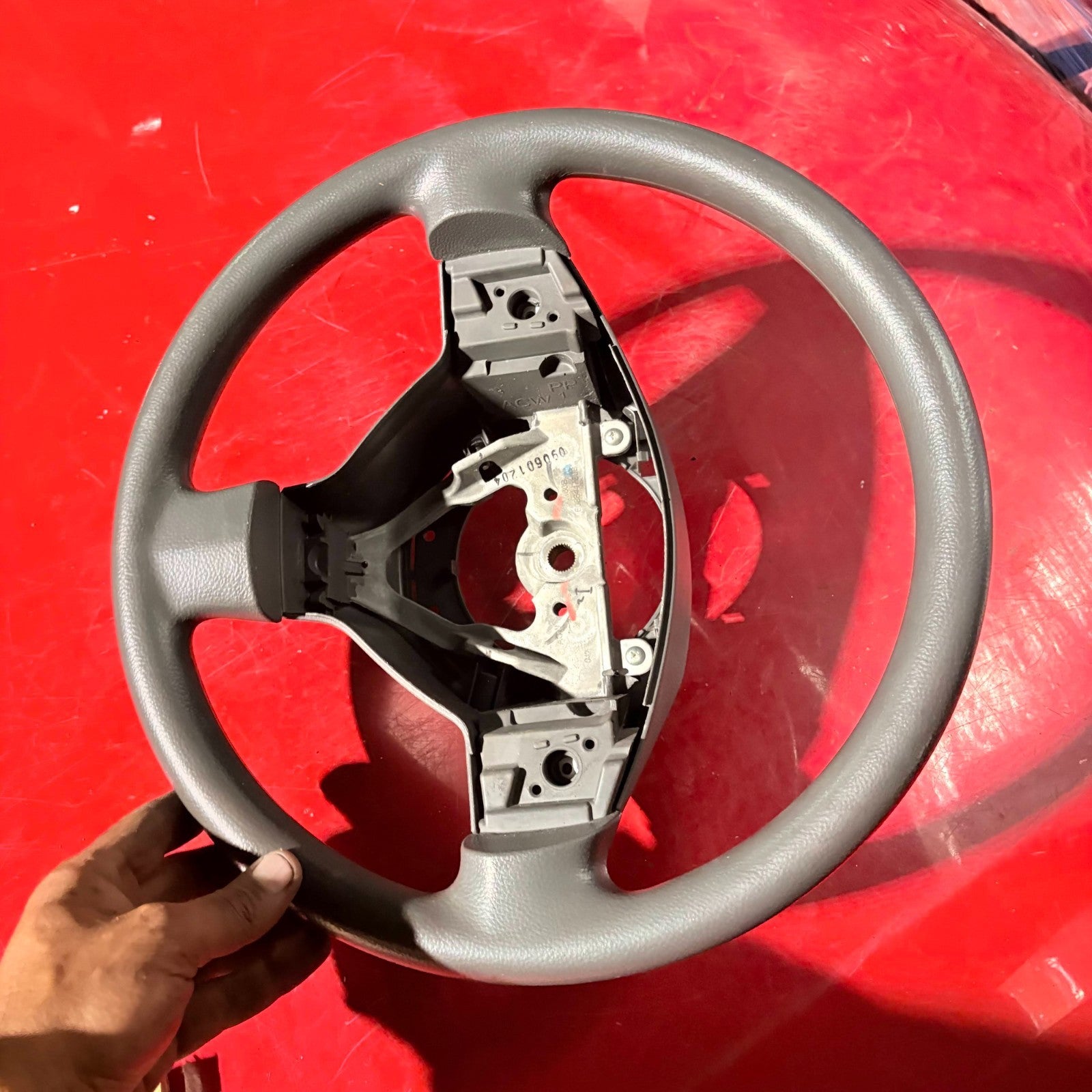608644700B Sport Steering Wheel for NISSAN PIXO
