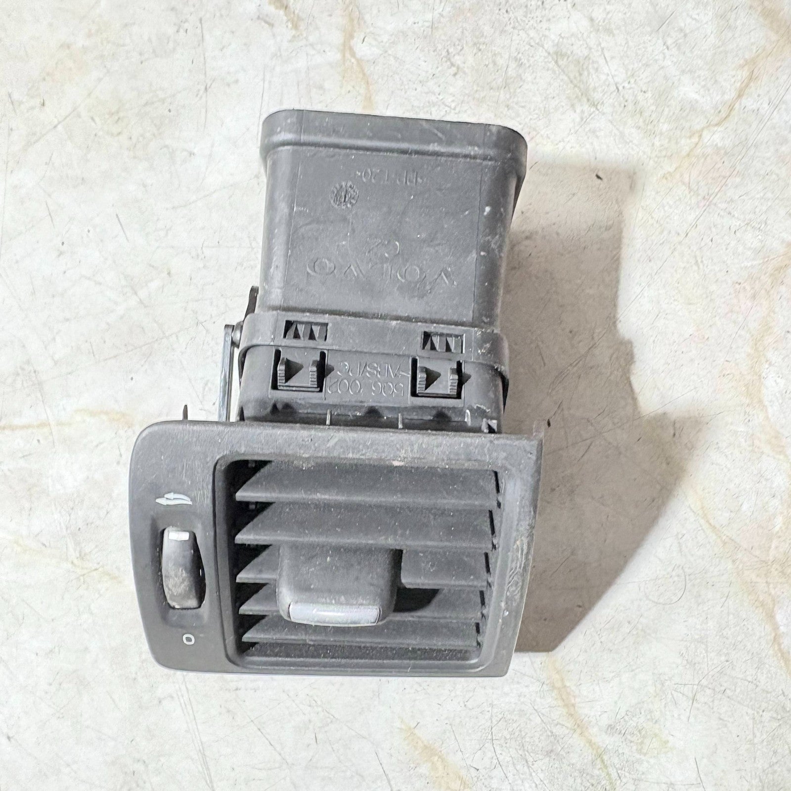 Volvo V50 2009 Dash Air Vent Heater Grille Right Side