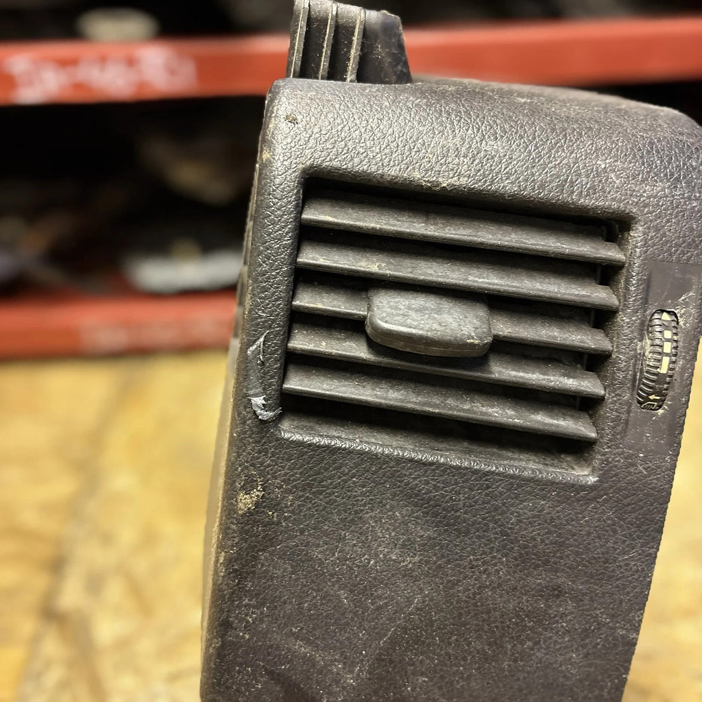 MERCEDES SPRINTER NSF DASH AIR VENT FRONT LEFT SIDE 2007-2018 A 906 830 06 54