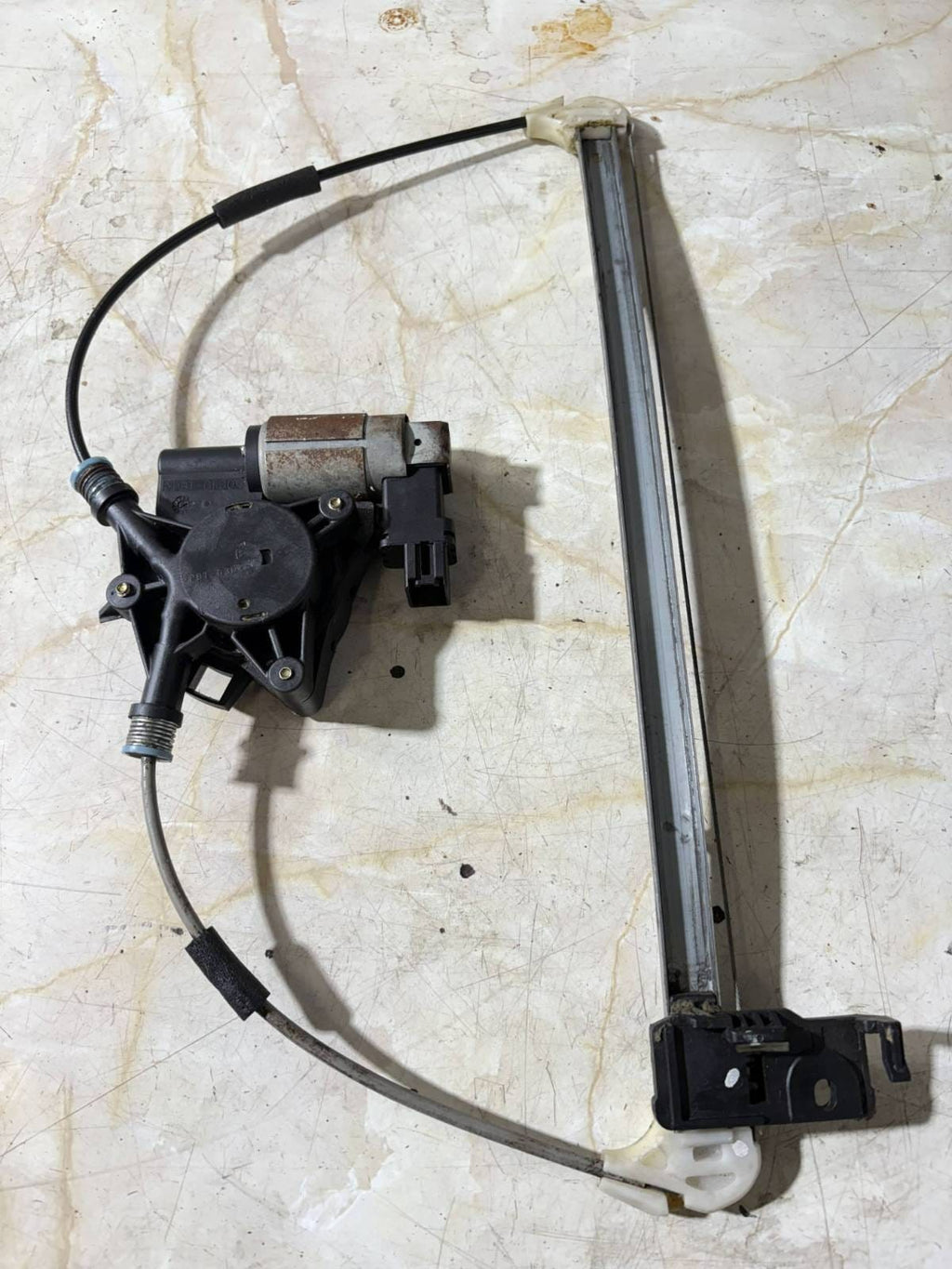 G22C 5958X MAZDA 6 FRONT DOOR ELECTRIC WINDOW REGULATOR AND MOTOR LEFT SIDE
