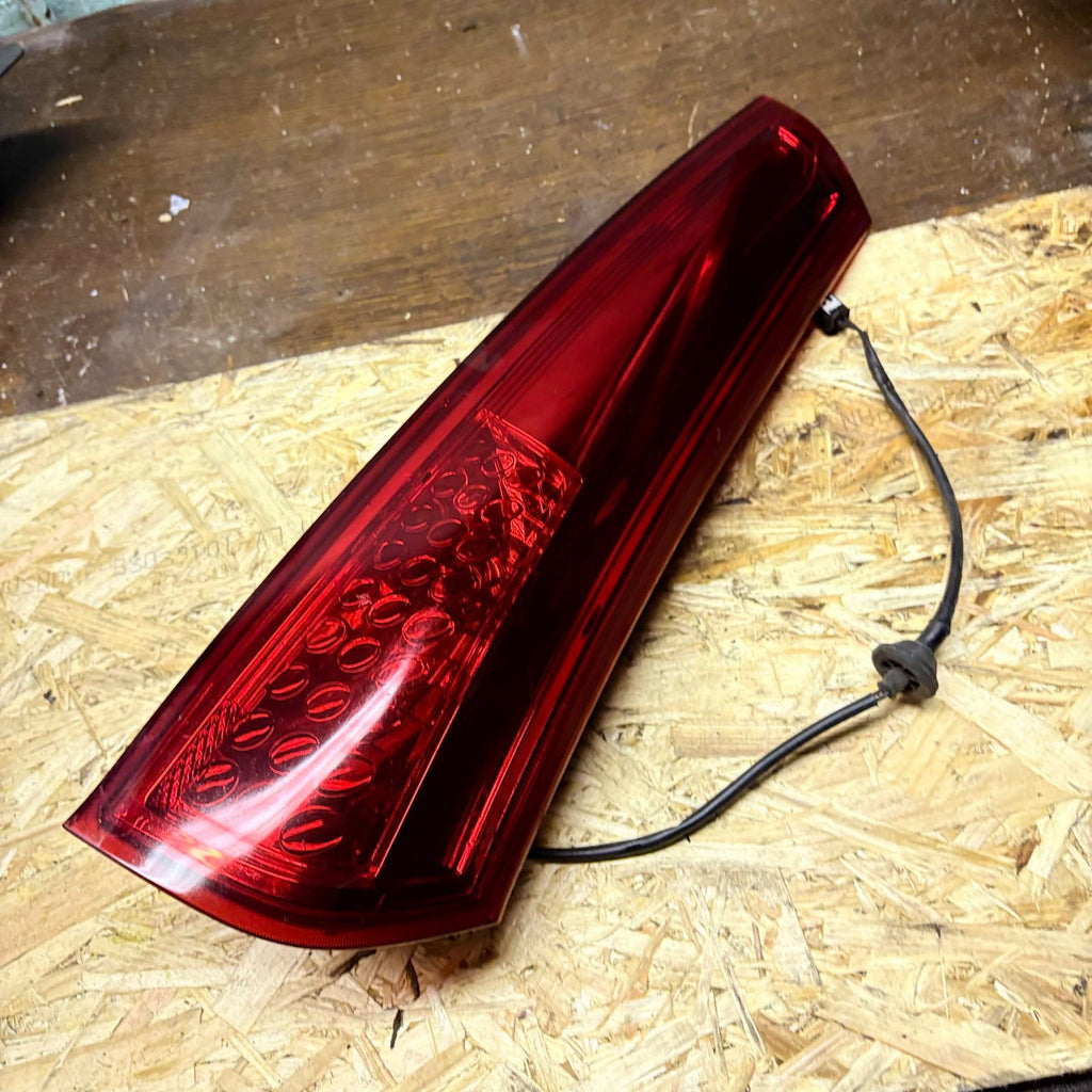 Kia Ceed SW Estate 2007-2012 Offside Rear Upper Tail Light 92404-1H3