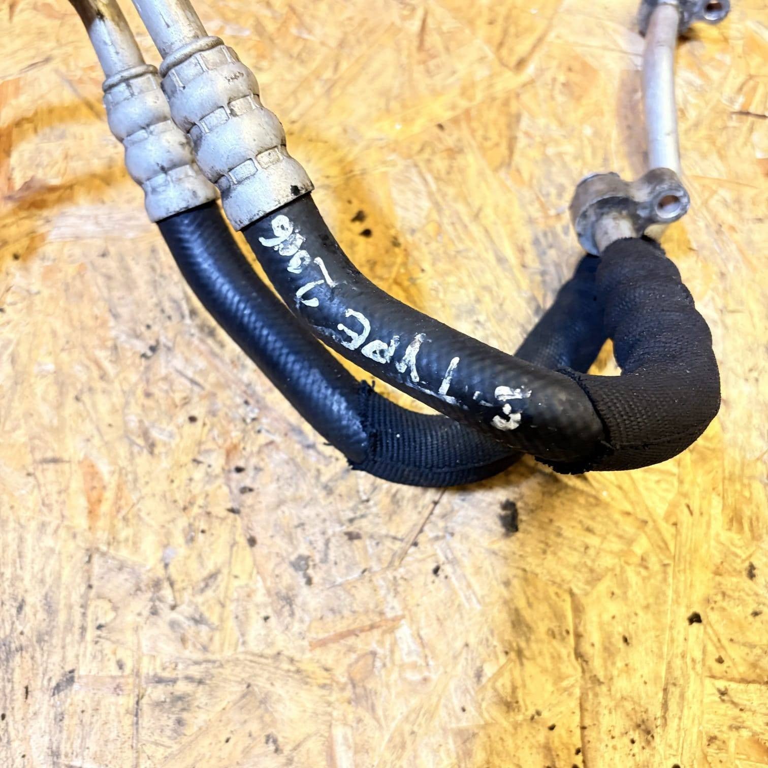 Jaguar S-Type 2.7D V6 Diesel A/C Air Con Pipe Hose Line Assembly 2004-2007