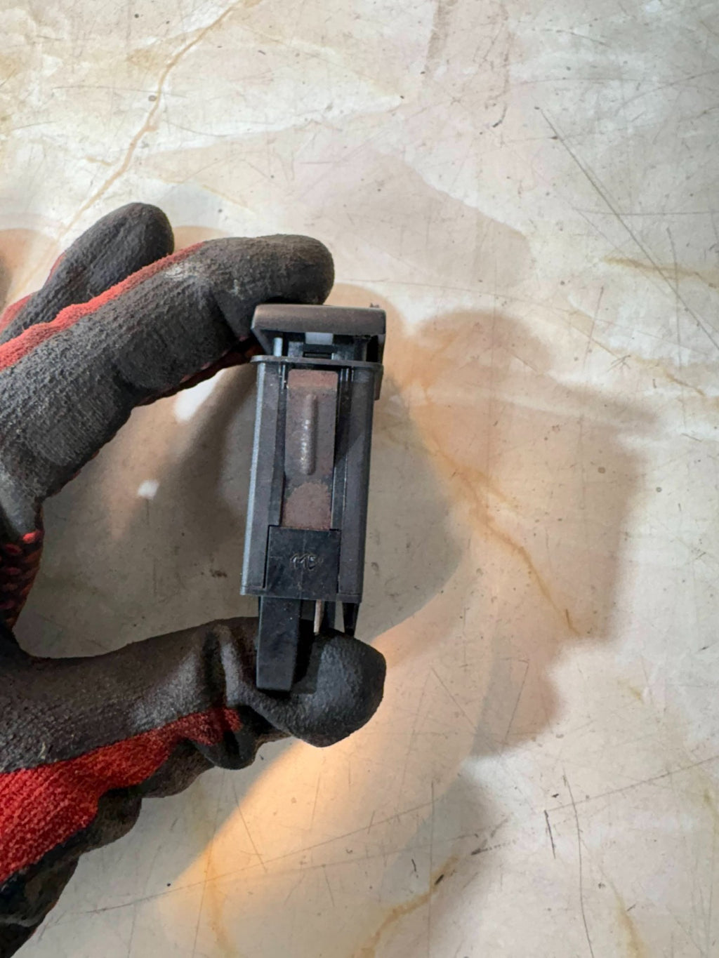 VW New Beetle Rear Window Demister Switch 1C0959621/1C0 959 621 1998-2010