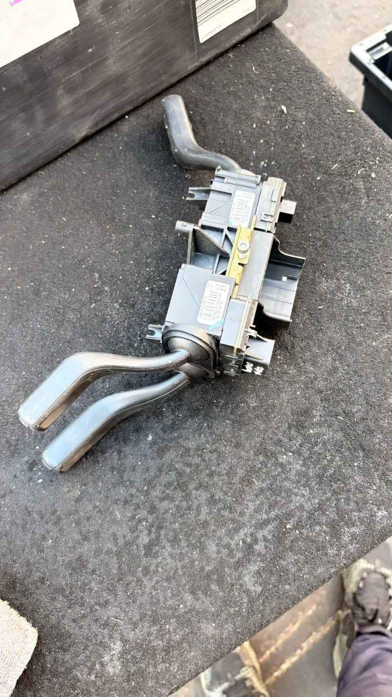 PORSCHE 911 INDICATOR WIPER STEERING COLUMN SWITCH STALKS 99761329102