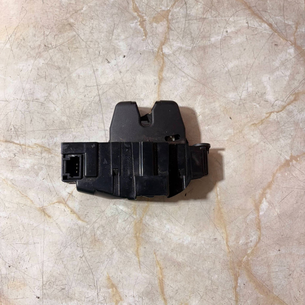 PEUGEOT 308 2007-2013 REAR TAILGATE BOOTLID LOCK LATCH CATCH ACTUATOR 9660403880