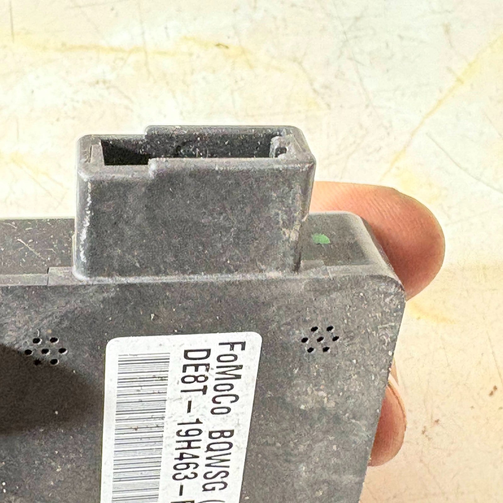 2008-2017 FORD FIESTA MK7 WINDSCREEN RAIN SENSOR DE8T19H463BB