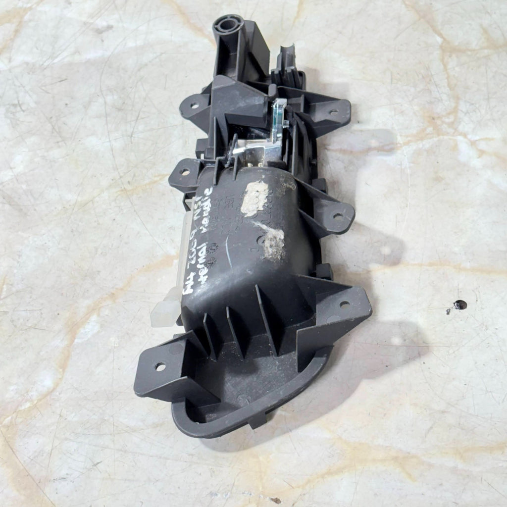 Audi A4 2009 Passenger Nearside Front Inner Door Handle