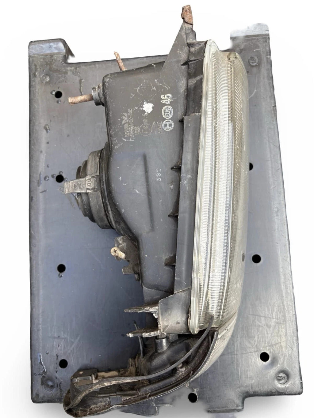 1985 TOYOTA COROLLA OS DRIVER SIDE FRONT HEADLIGHT KOITO 100-74145