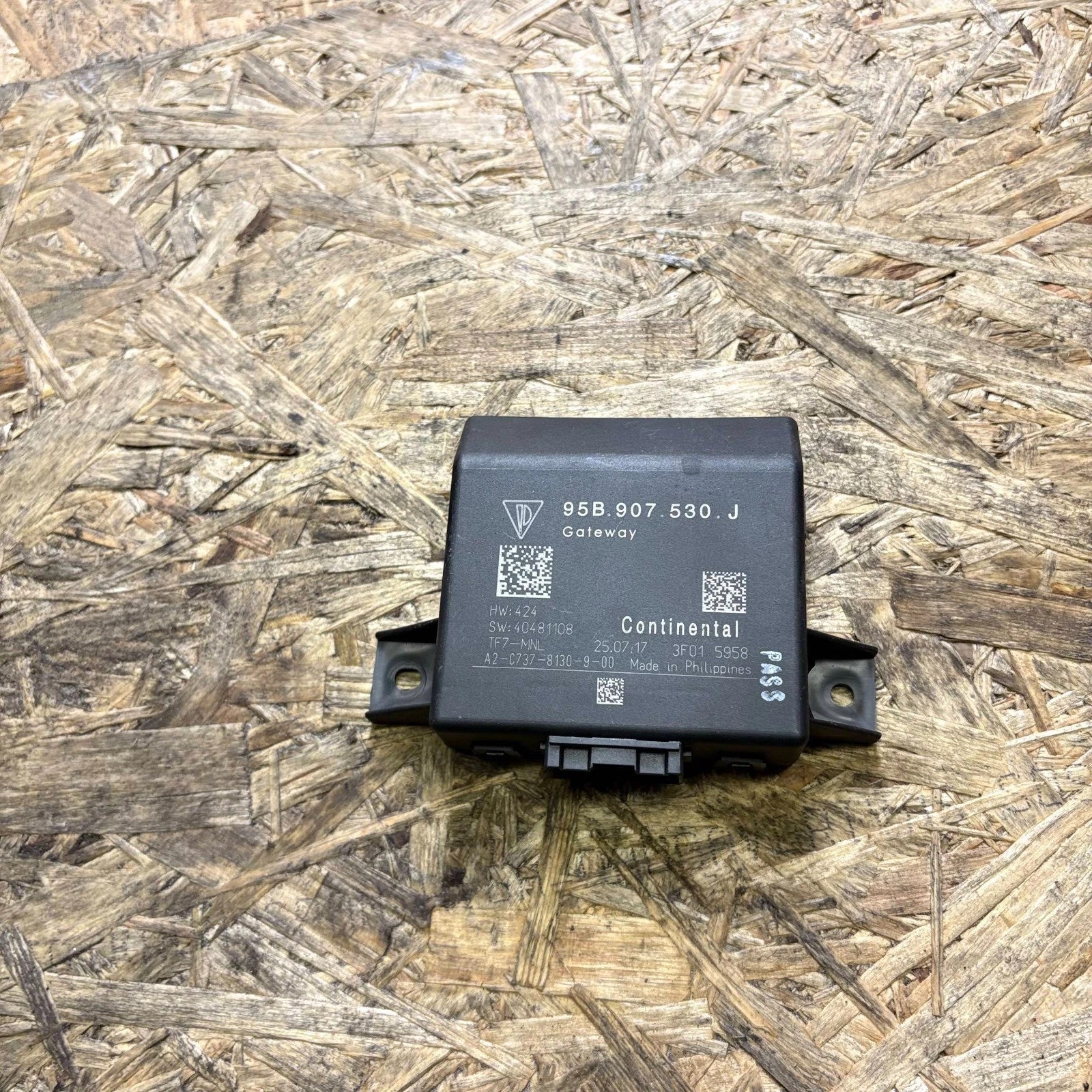 PORSCHE MACAN 95B Gateway Control Unit 95B.907.530.J