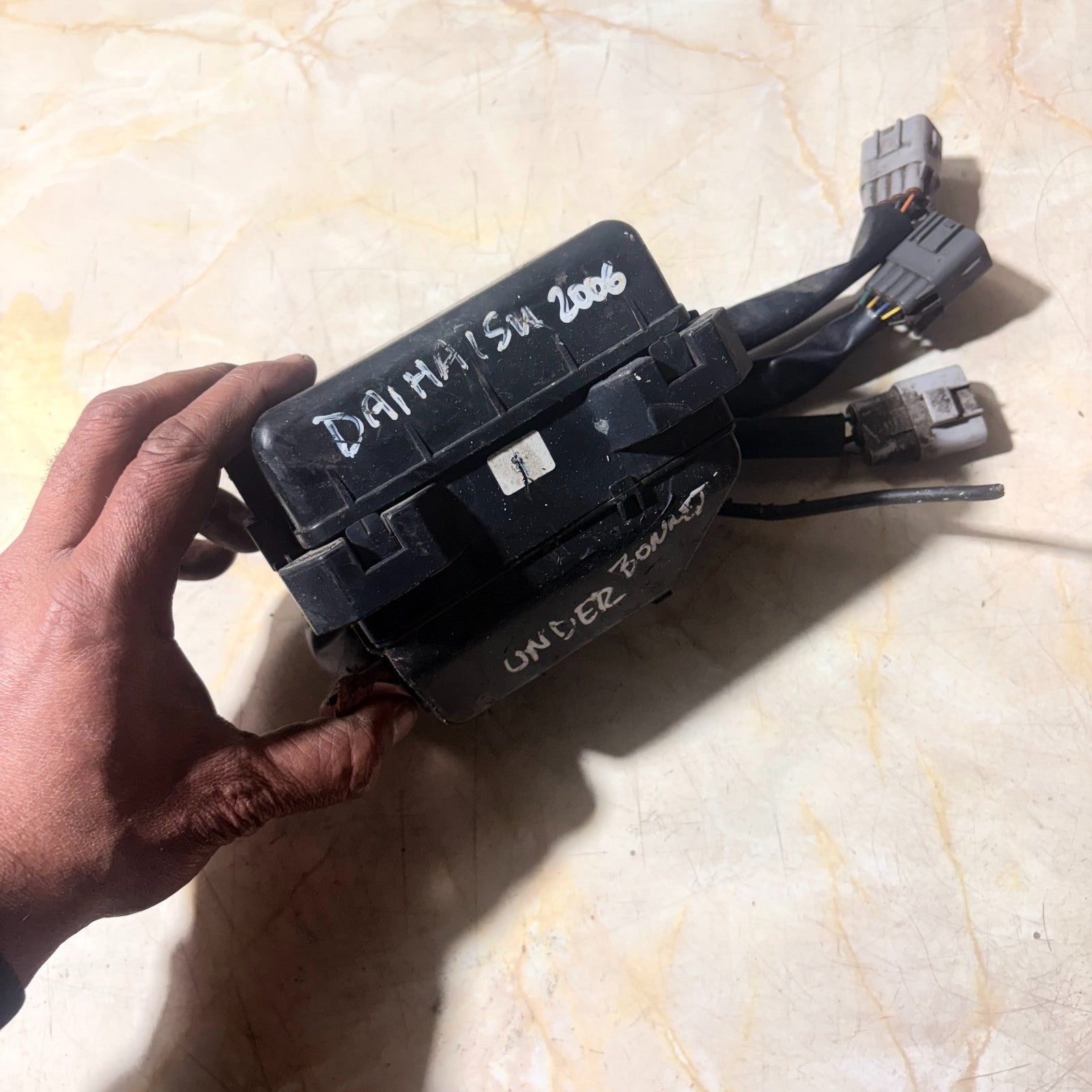 Daihatsu Terios Fuse box 82661-87408 2006-2013