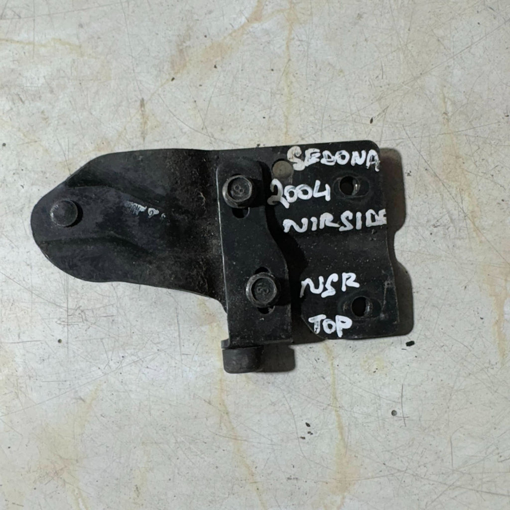 Kia Sedona Mk1 2002-2006 Rear Left Sliding Door Top Roller
