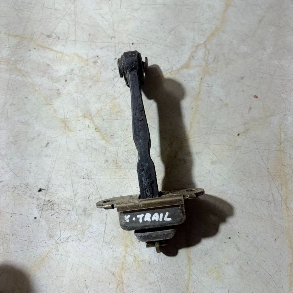 NISSAN X-TRAIL 2004 O/S/R DRIVER SIDE REAR DOOR STOP STRAP CHECK