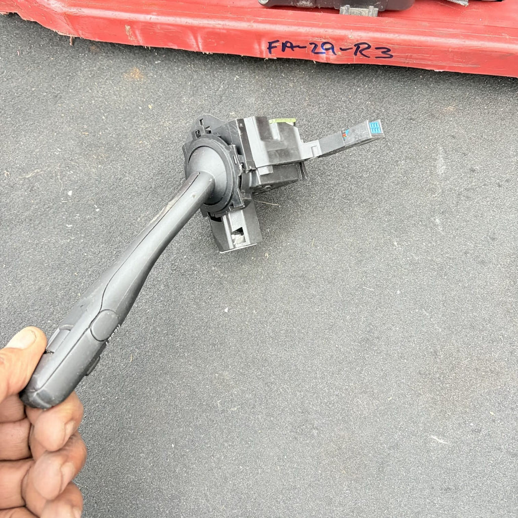 Audi A3 8P 2004-2008 Steering Column Wiper Stalk Switch 8P0953519A 8P0 953 519 A