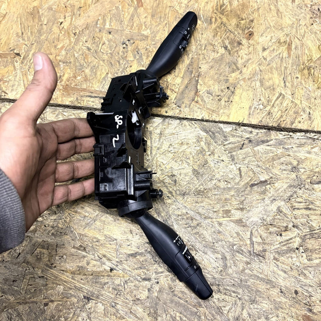 Kia Sportage QL Mk4 2018-2022 Indicator Wiper Stalk Switch 93404-D9962