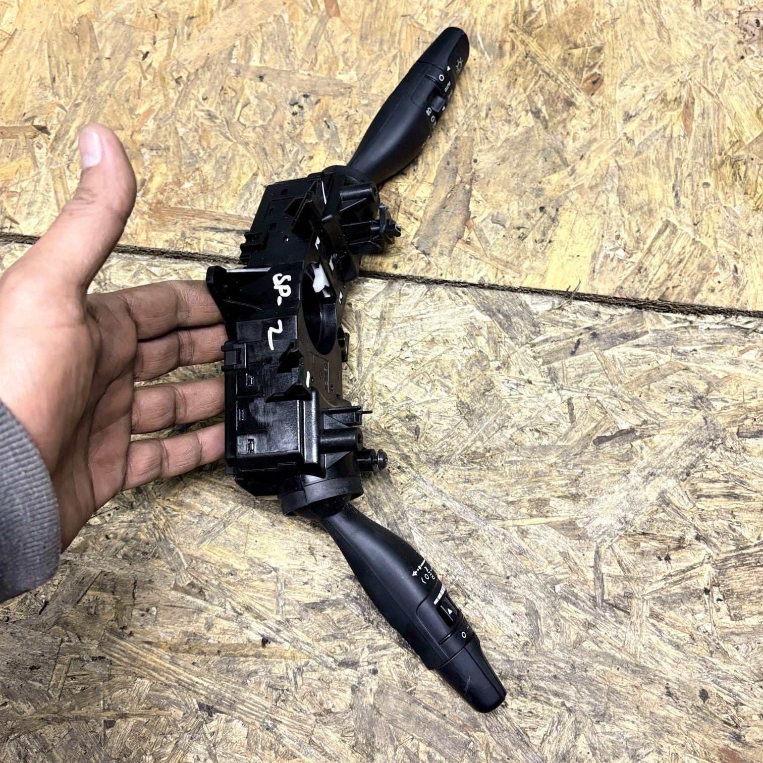 Kia Sportage QL Mk4 2018-2022 Indicator Wiper Stalk Switch 93404-D9962