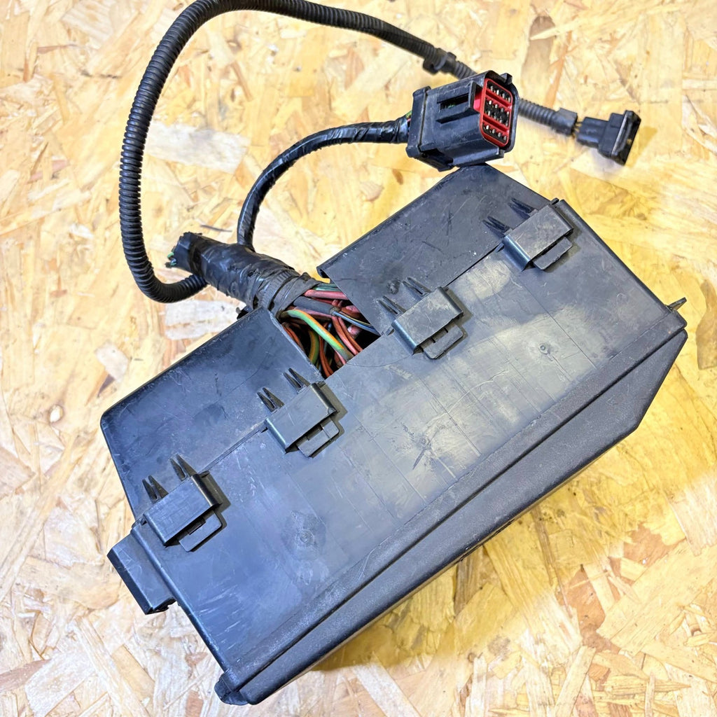 Ford Transit Connect MK1 Fuse Box Under Bonnet Relay Module 2T1T-14A067-AD 02-13
