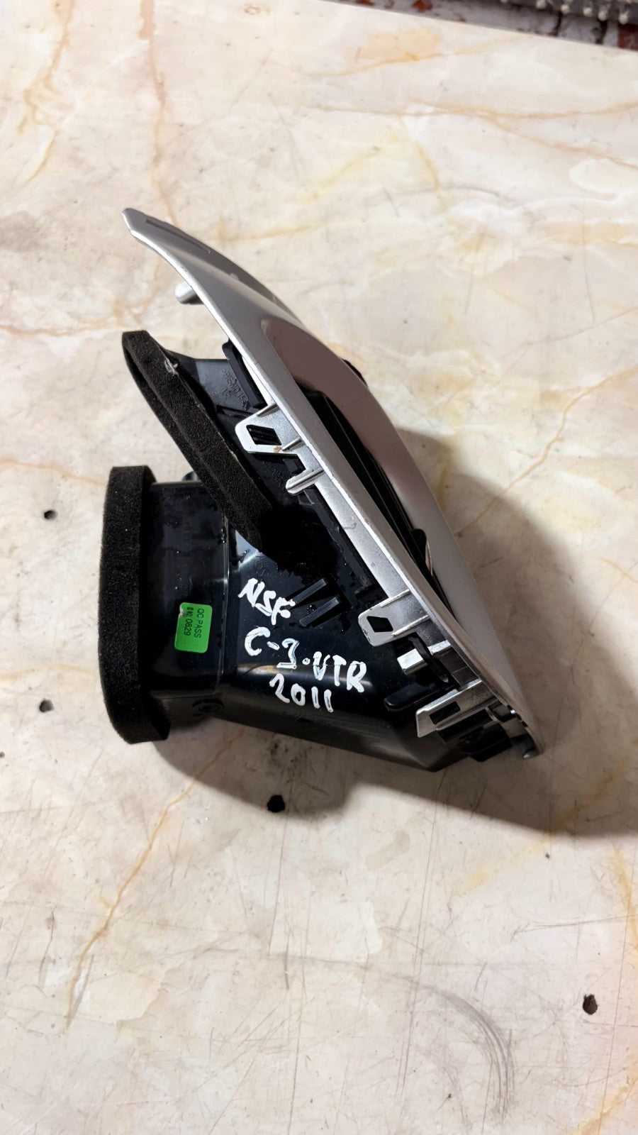 CITROEN C3 2009-2014 NSF PASSENGER SIDE FRONT DASHBOARD AIR VENT+TRIM 96857503ZD