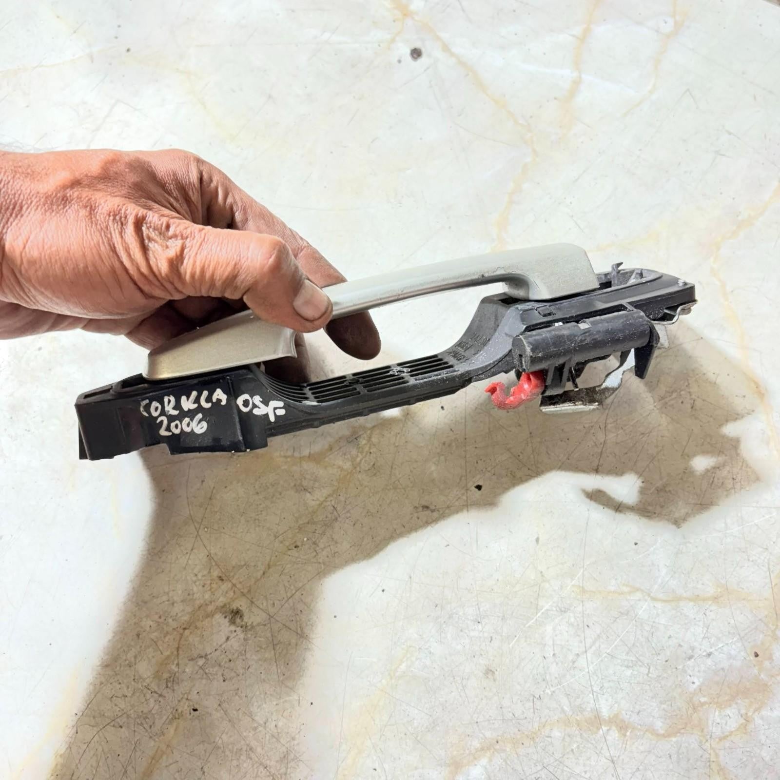 TOYOTA COROLLA 2006 DRIVER FRONT RIGHT EXTERIOR DOOR HANDLE