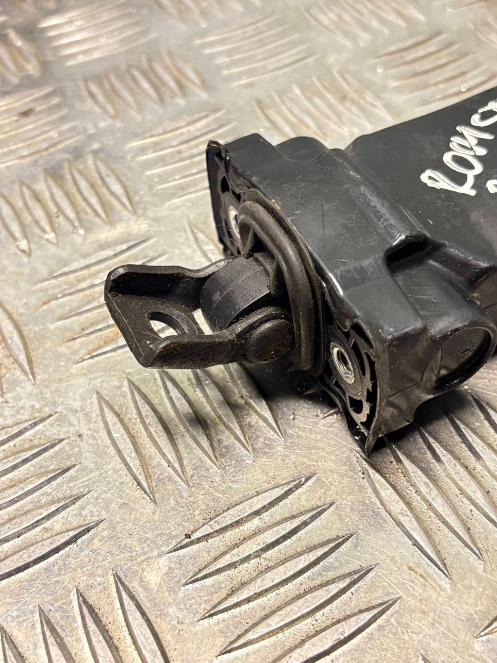 SKODA ROOMSTER DOOR CHECK STRAP HINGE DRIVERS REAR RIGHT SIDE OSR 2006-2015