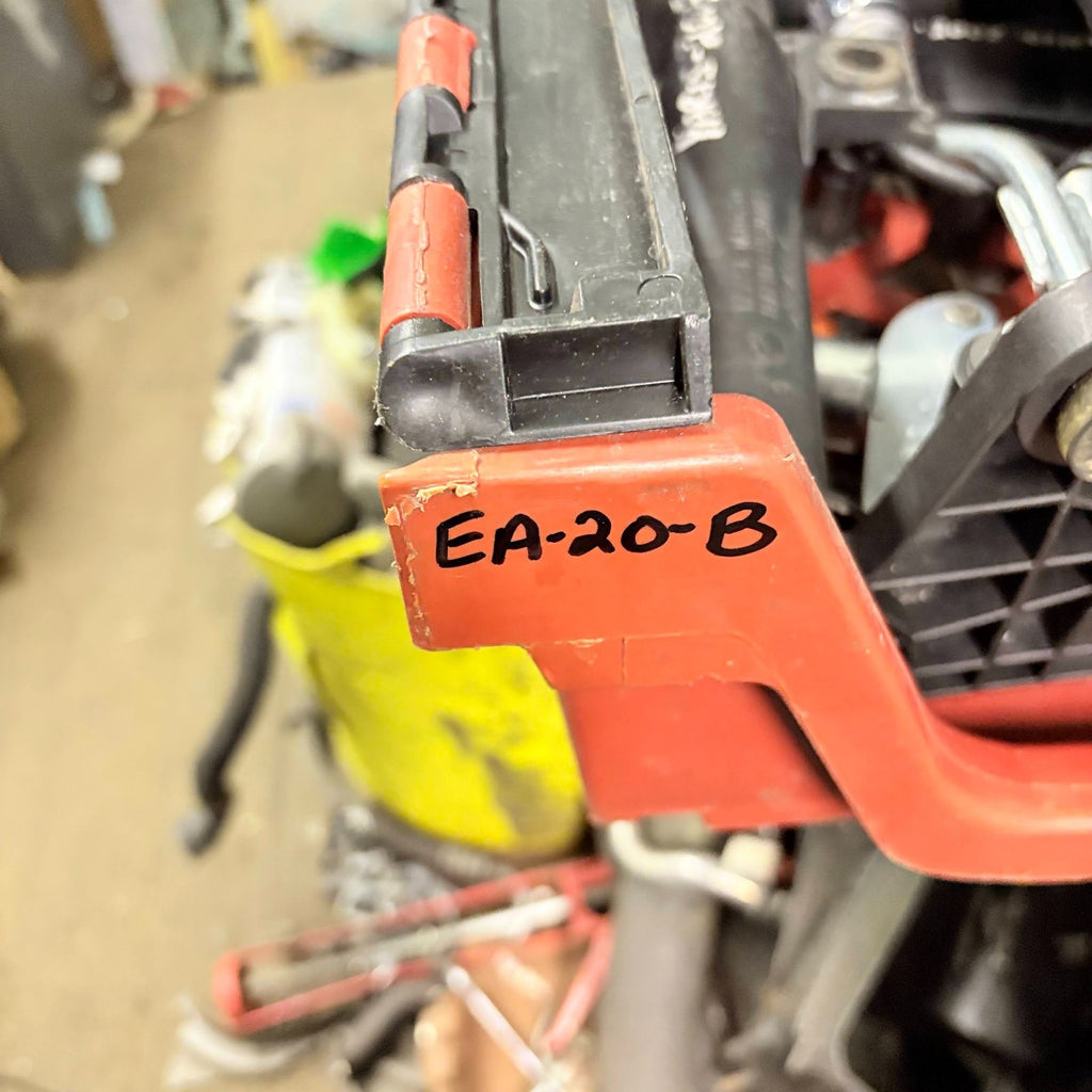 CHEVROLET SPARK LT 2010-2015 MK1 O/S DRIVERS REAR RIGHT DOOR LOCK CATCH
